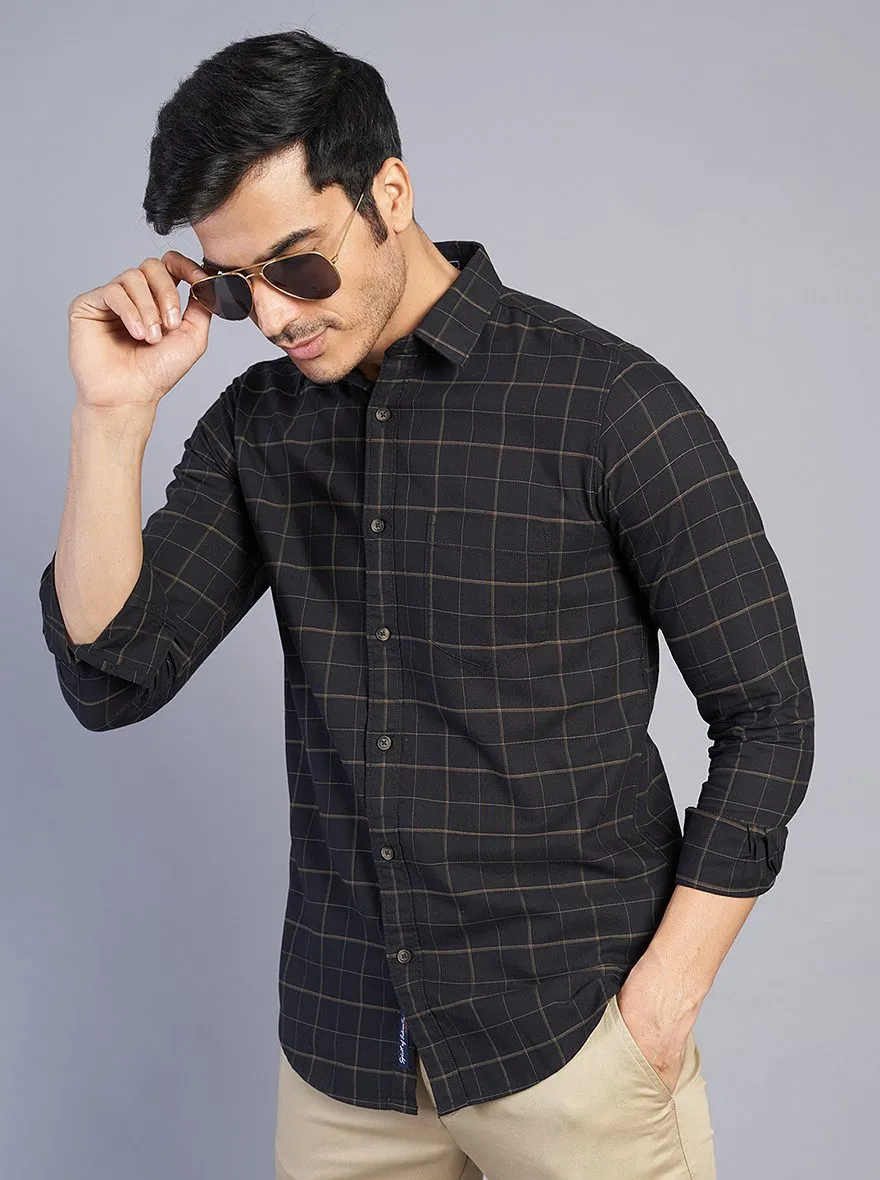 Black Checked Slim Fit Casual Shirt | JadeBlue