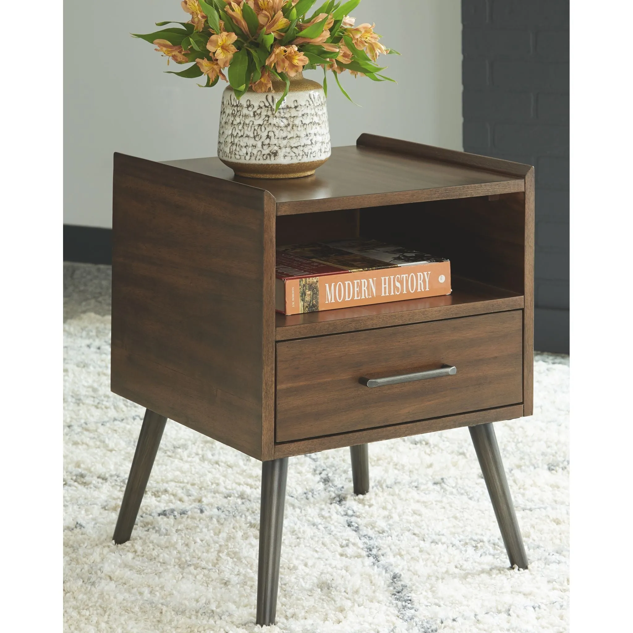 Calmoni Square End Table