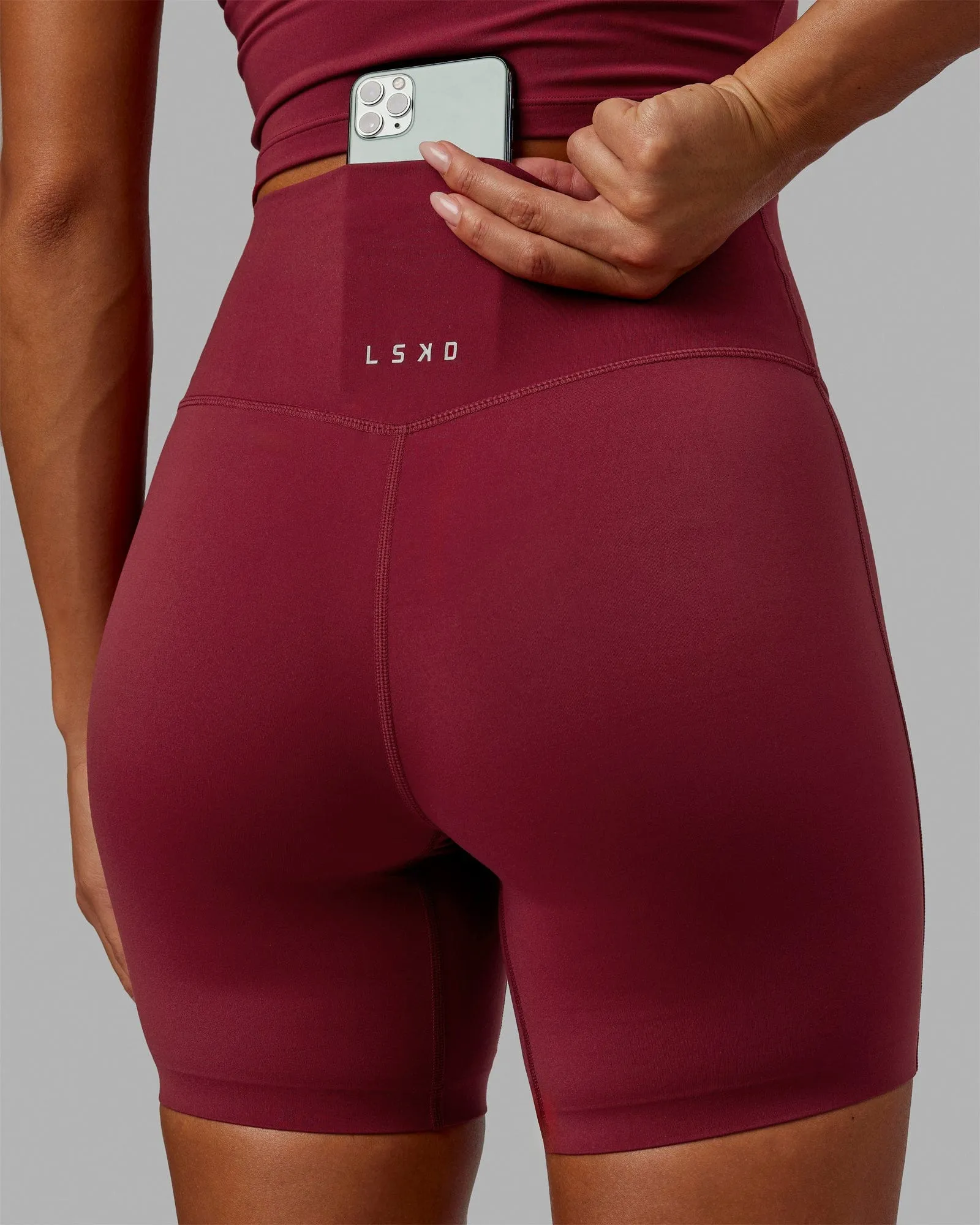 Elixir Mid-Length Shorts - Cranberry