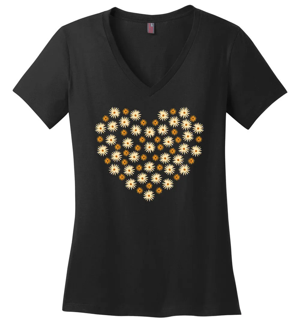 Full Daisy Heart V-Neck