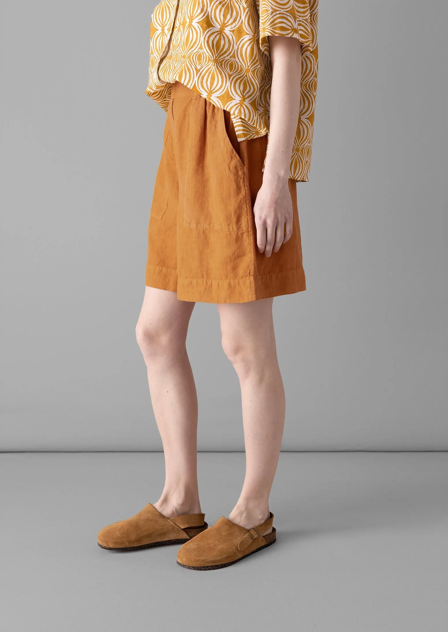 Garment Dyed Linen Shorts | Marigold