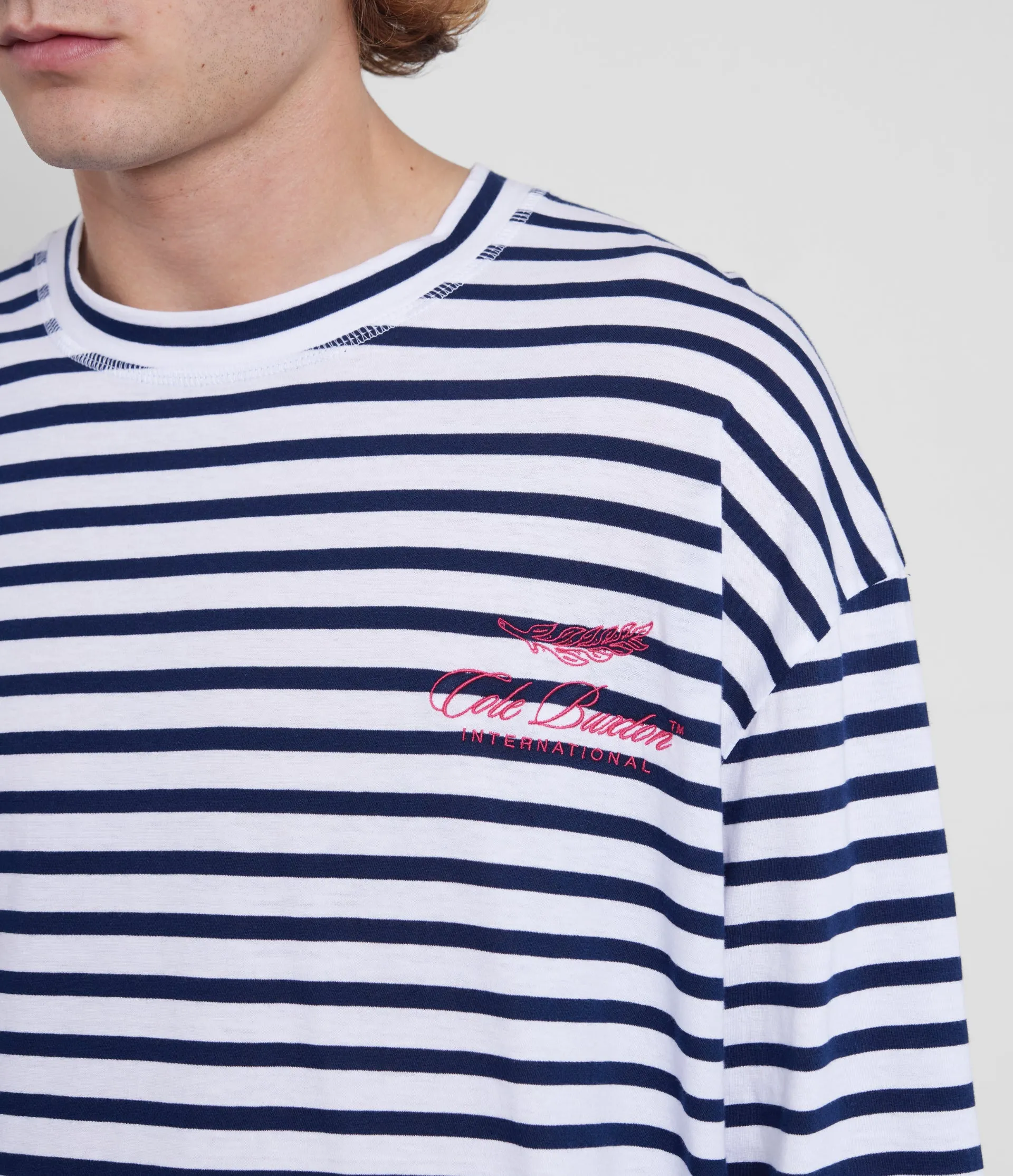 INTERNATIONAL LONG SLEEVE STRIPED T-SHIRT