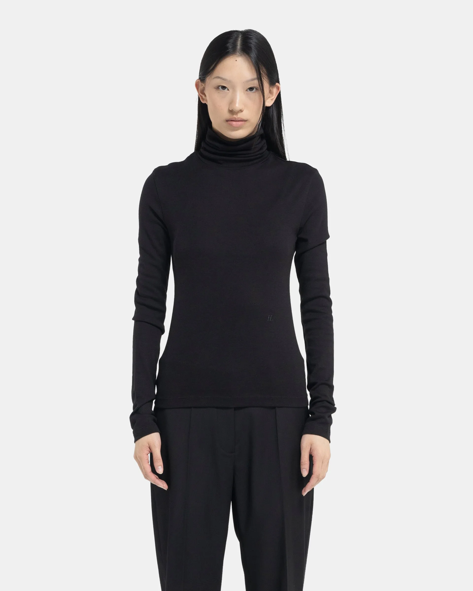 Longsleeve Turtleneck in Black