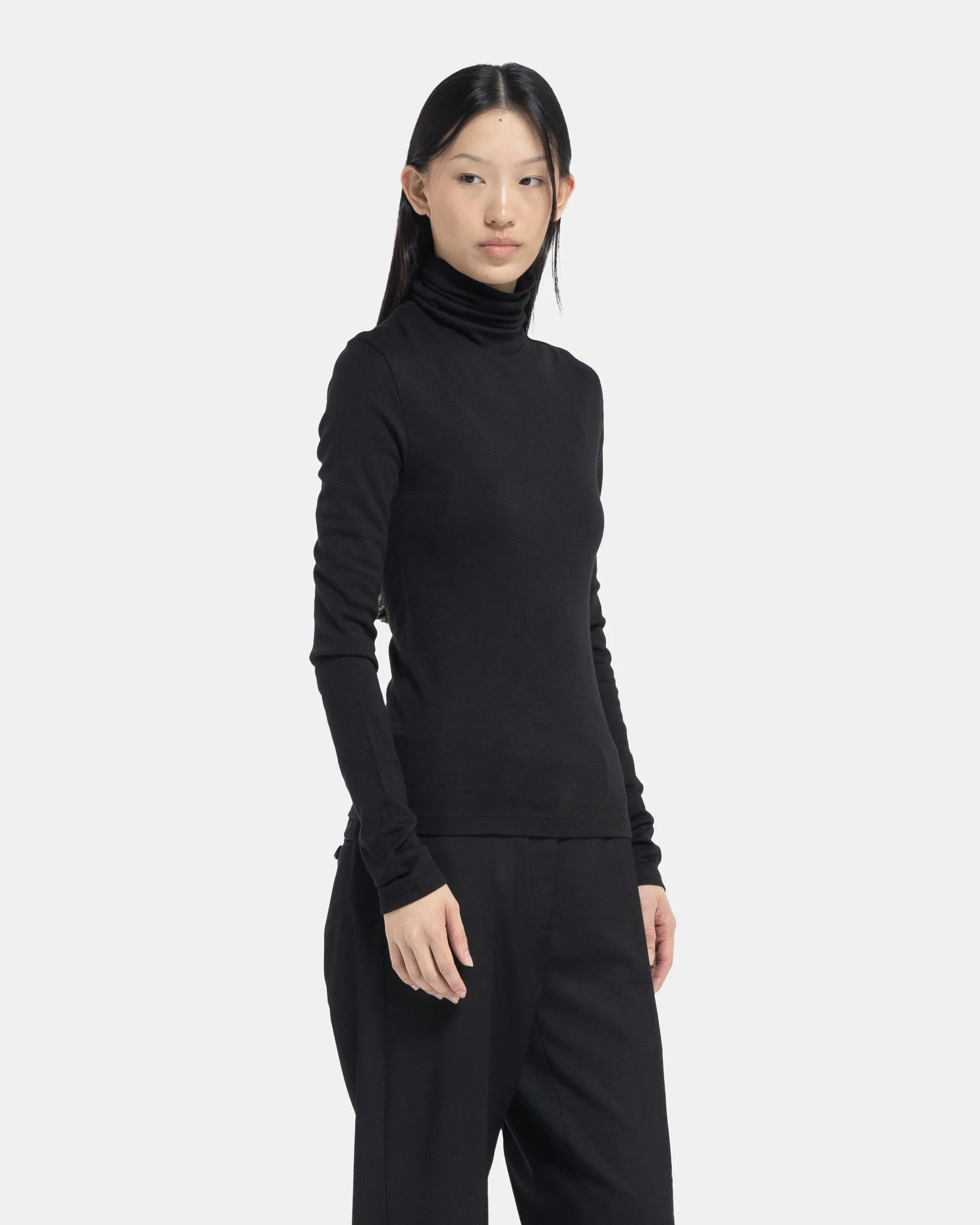 Longsleeve Turtleneck in Black