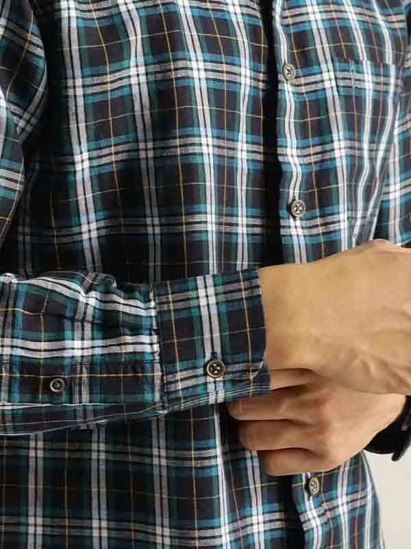 Men Checked Full Sleeve Linen Blend Shirt