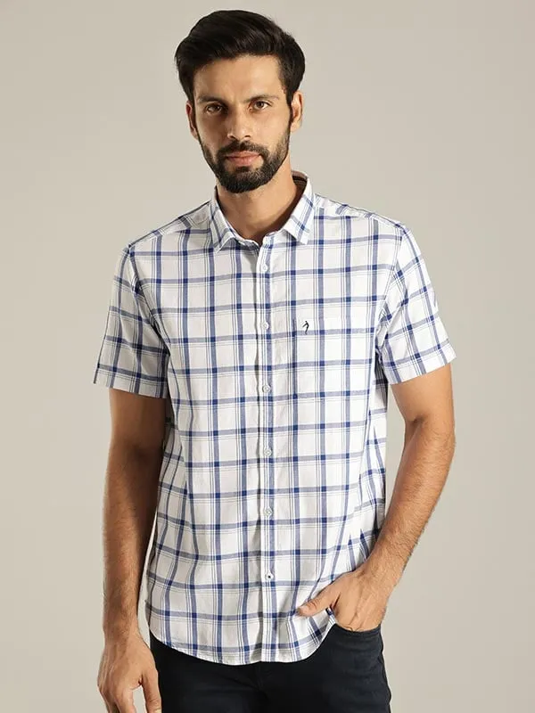 Men Checked Half Sleeve Cotton Shirt