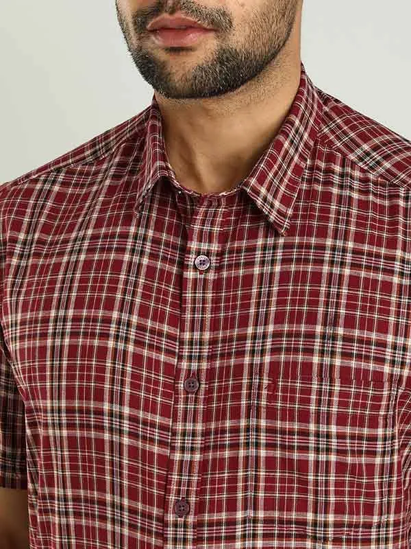 Men Checked Half Sleeve Cotton Shirt