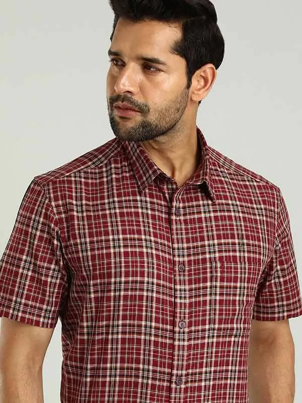 Men Checked Half Sleeve Cotton Shirt