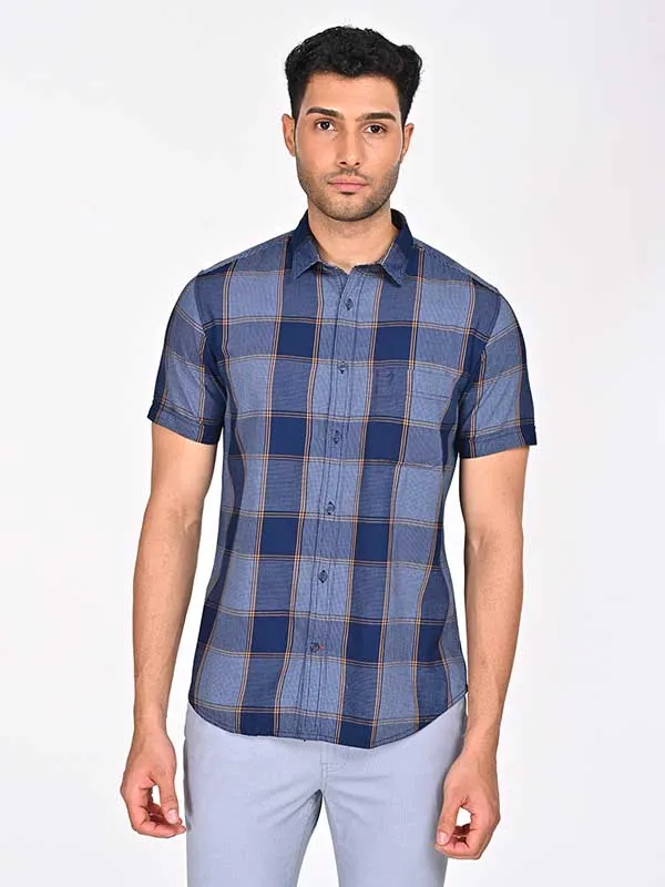 Men Checked Half Sleeve Cotton Shirt