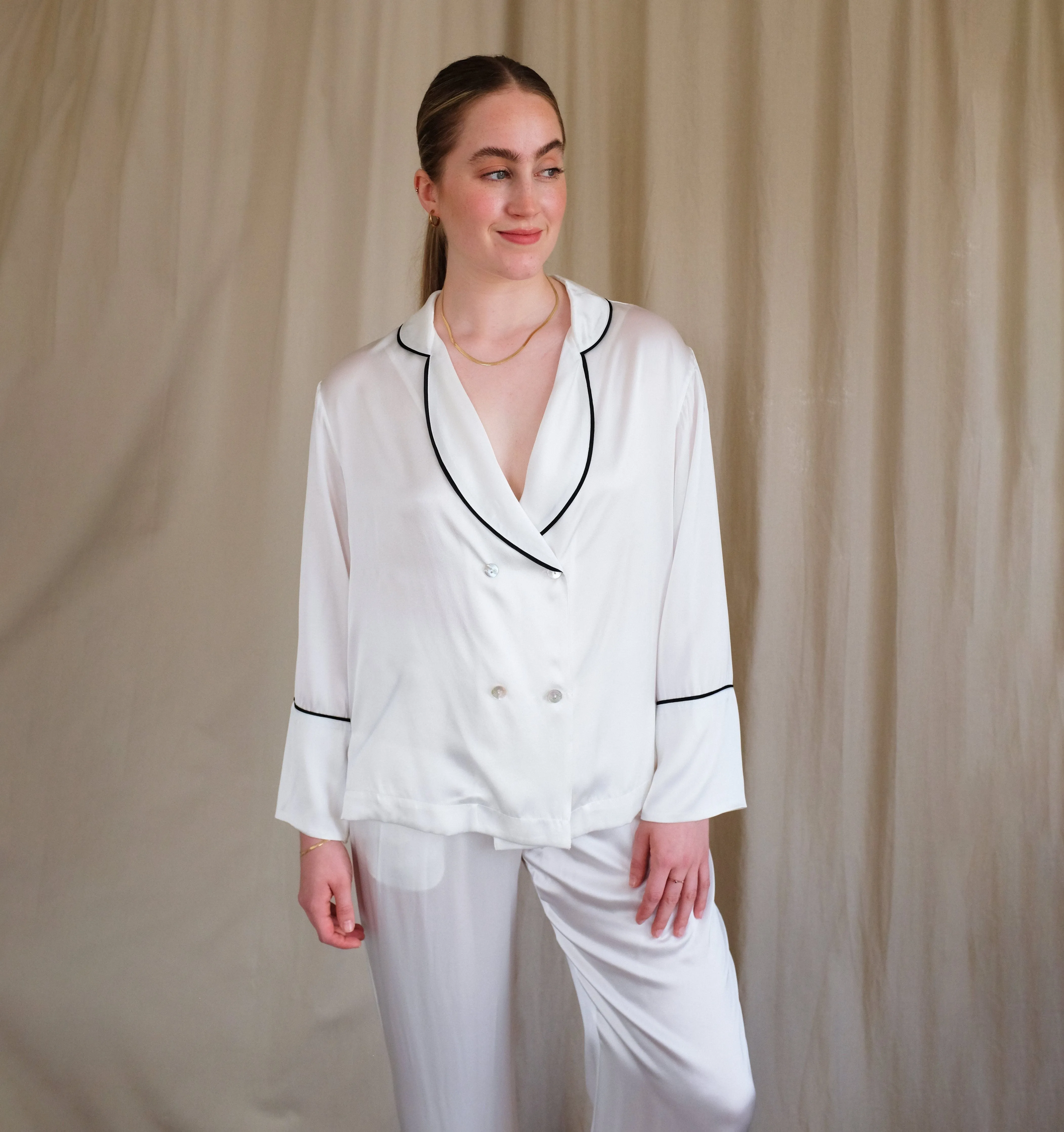 Silk double-breasted pyjama set [Ivory]