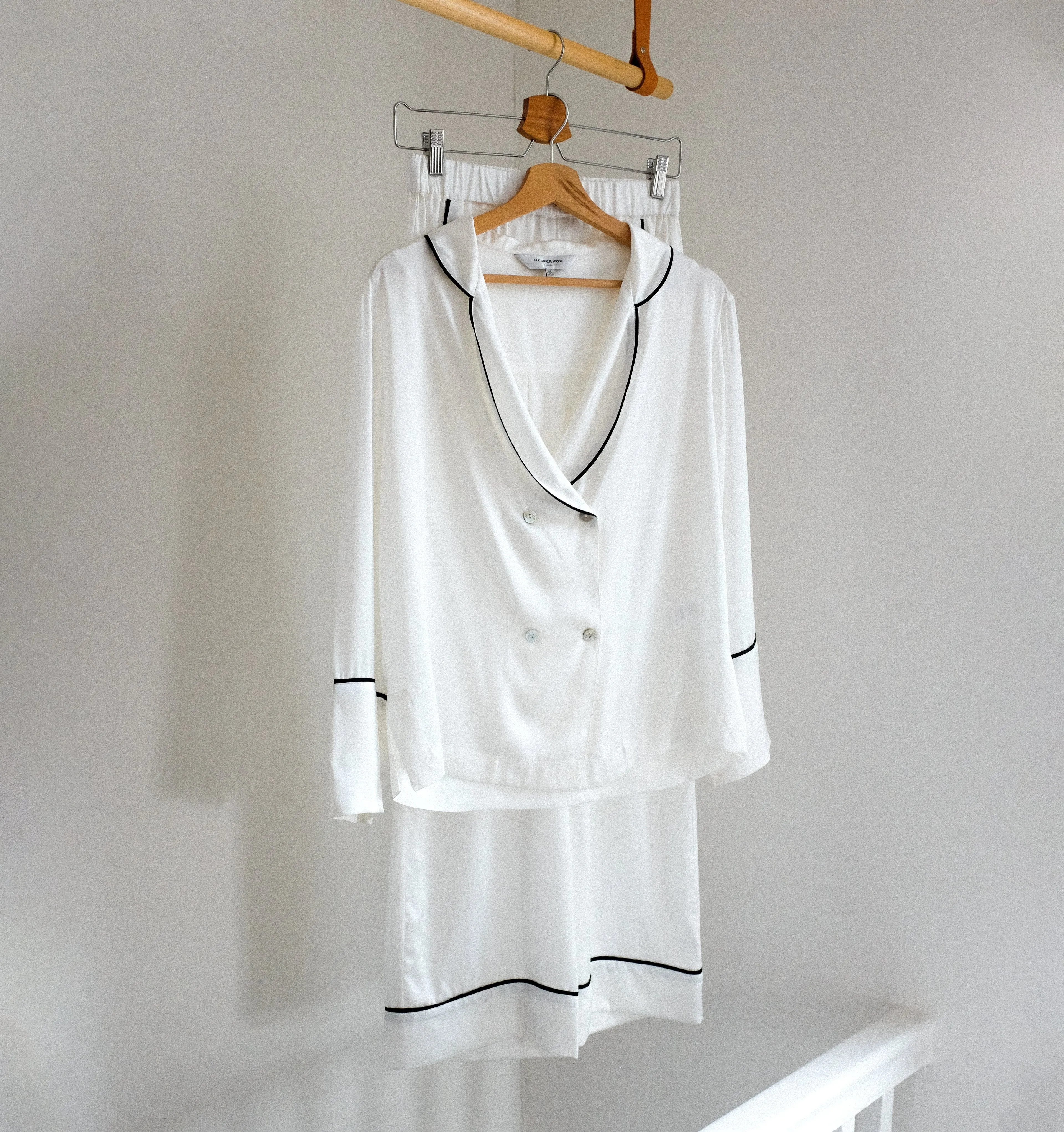 Silk double-breasted pyjama set [Ivory]