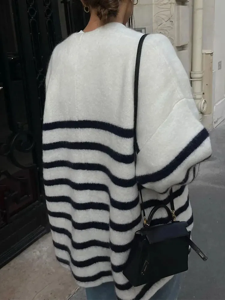 Tina - Oversized striped cardigan