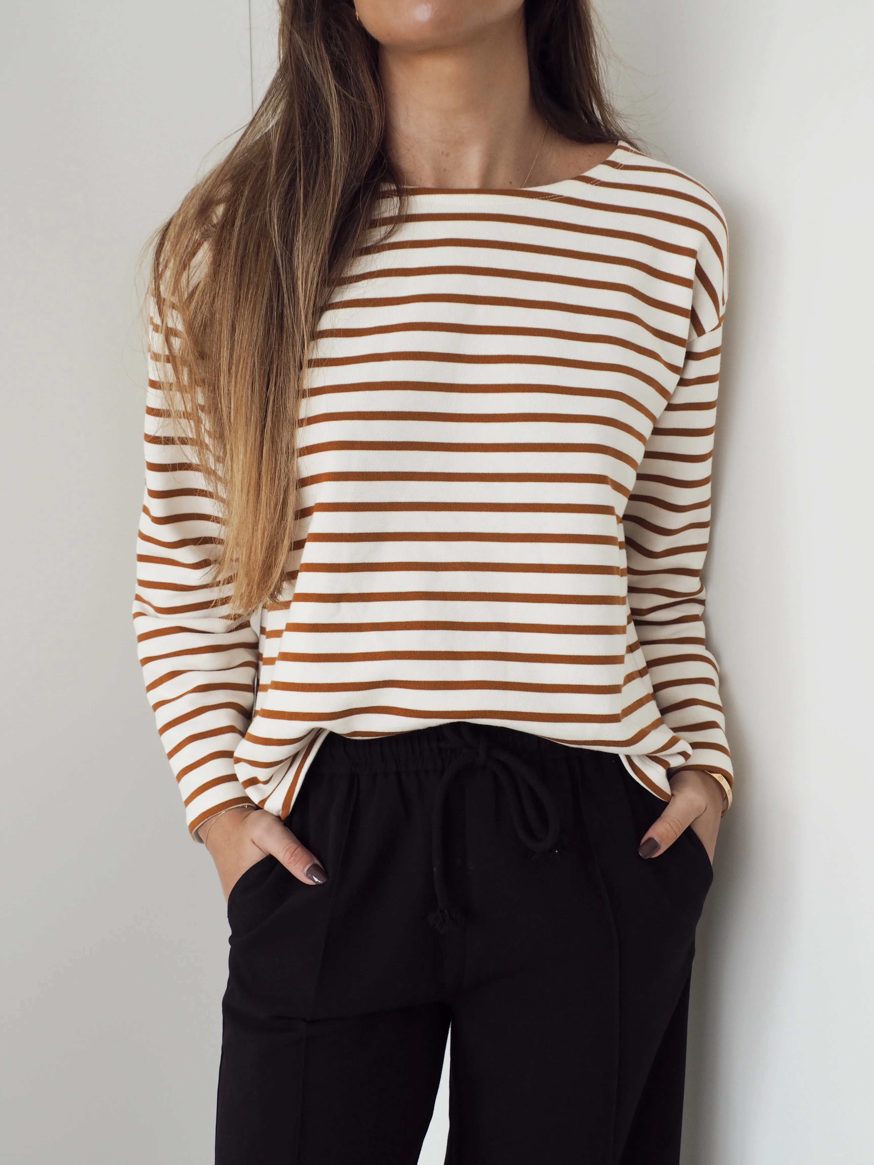 Weekend Stripe LS Tee - Tan & White