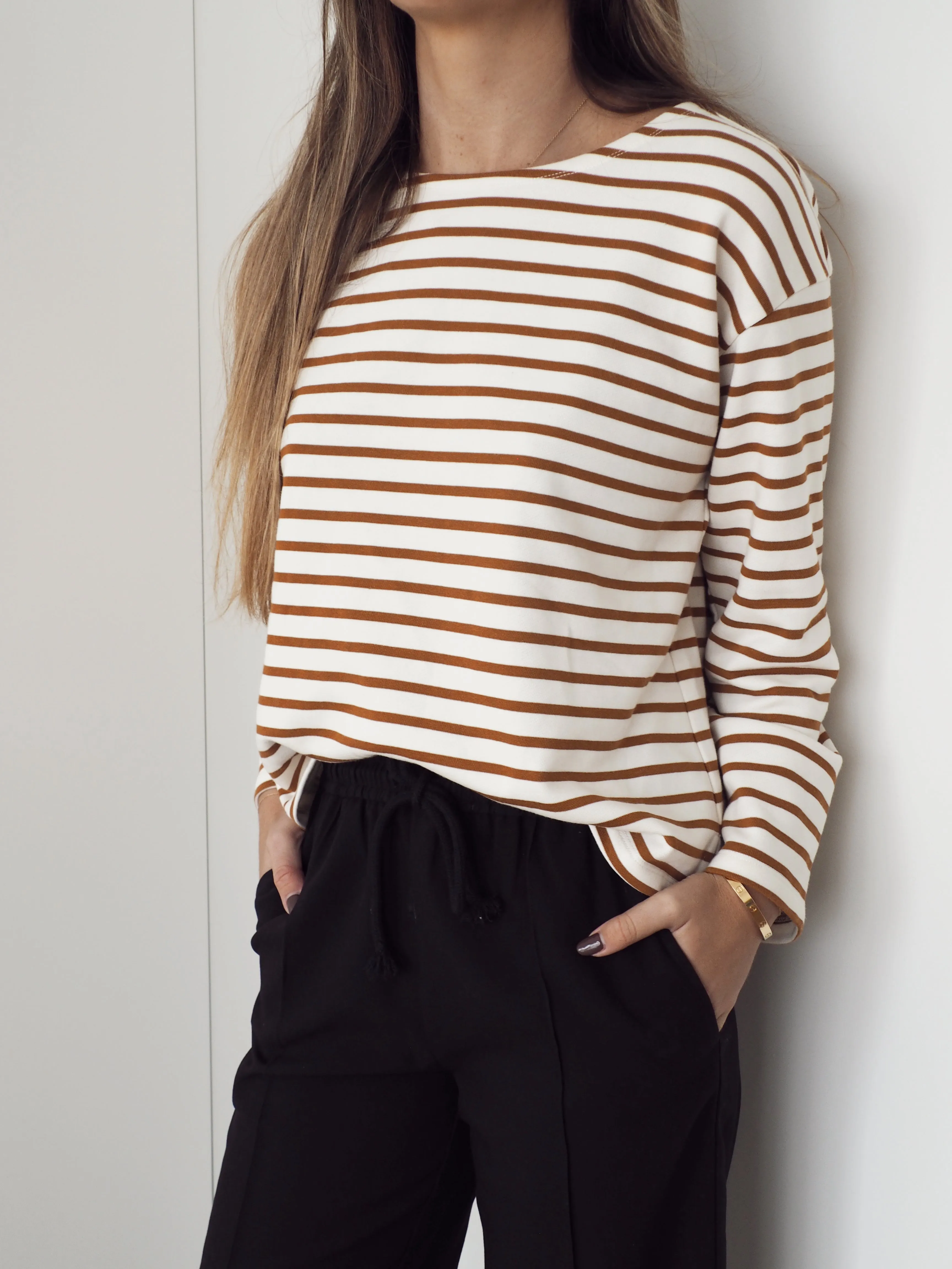 Weekend Stripe LS Tee - Tan & White